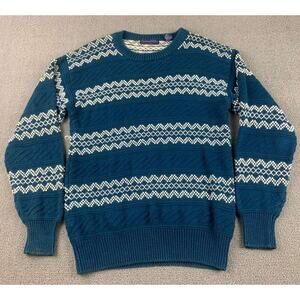 Vintage Claybrooke Sweater Men M Blue Knit Crewneck Holiday Cosby Hong Kong Made